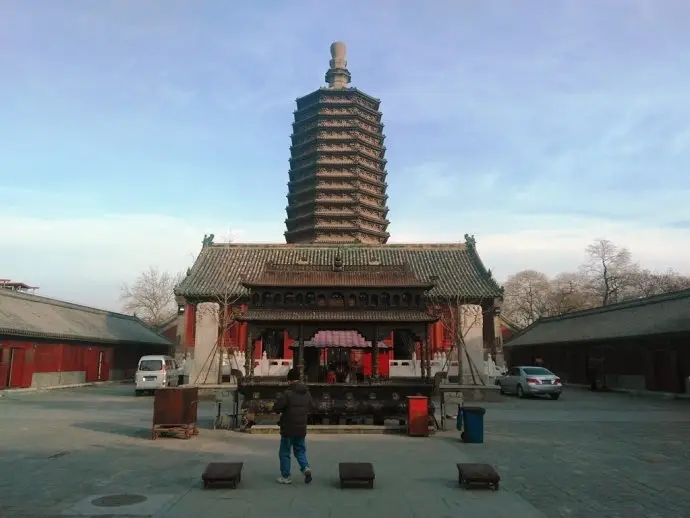 西城區(qū)天寧寺街道小區(qū)清洗熱水器